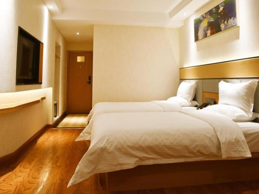 Greentree Inn Geermu Walking Street Business Hotel Golmud Экстерьер фото