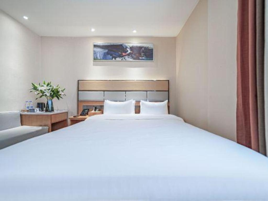 Greentree Inn Geermu Walking Street Business Hotel Golmud Экстерьер фото