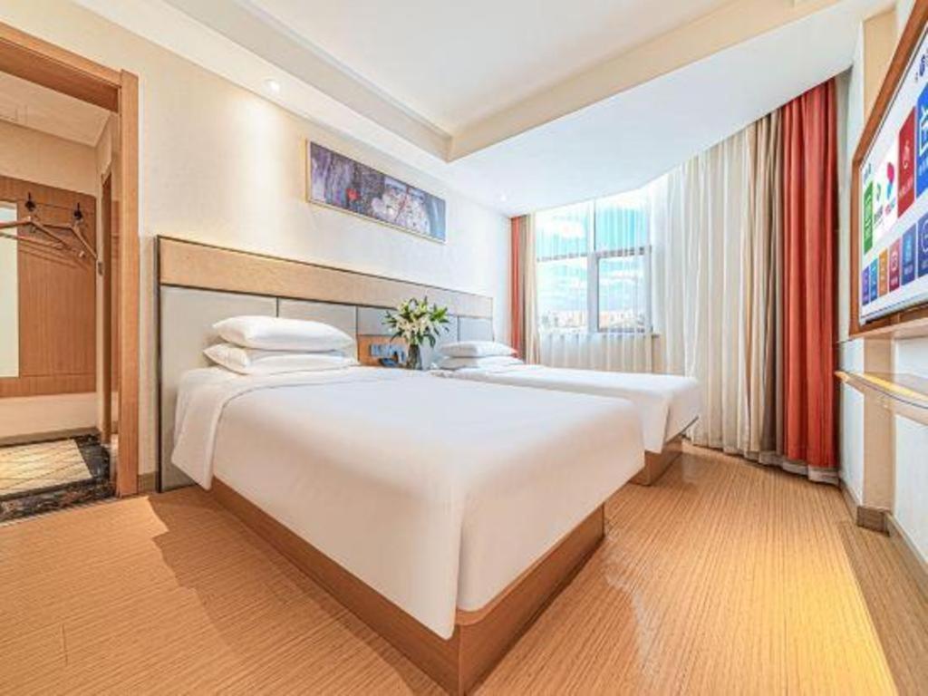 Greentree Inn Geermu Walking Street Business Hotel Golmud Экстерьер фото
