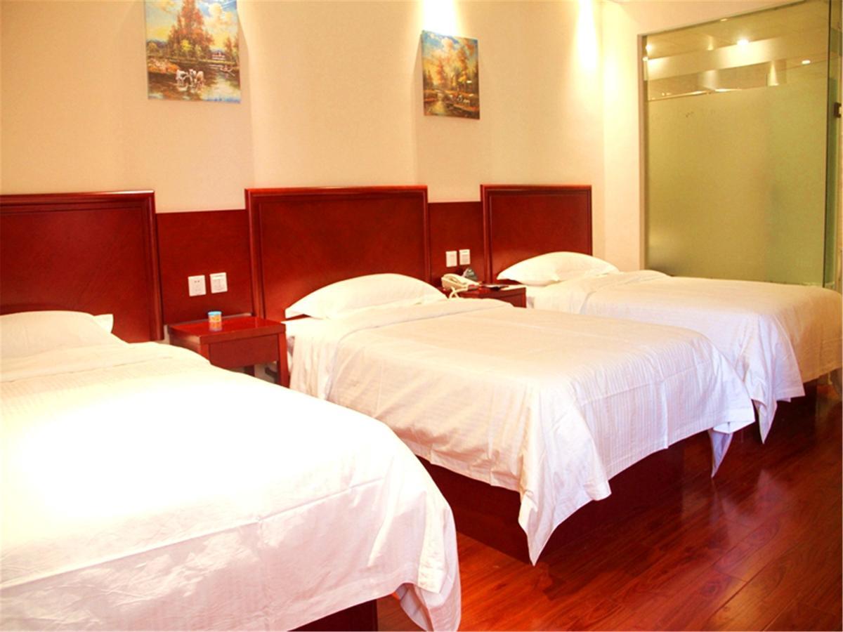 Greentree Inn Geermu Walking Street Business Hotel Golmud Экстерьер фото