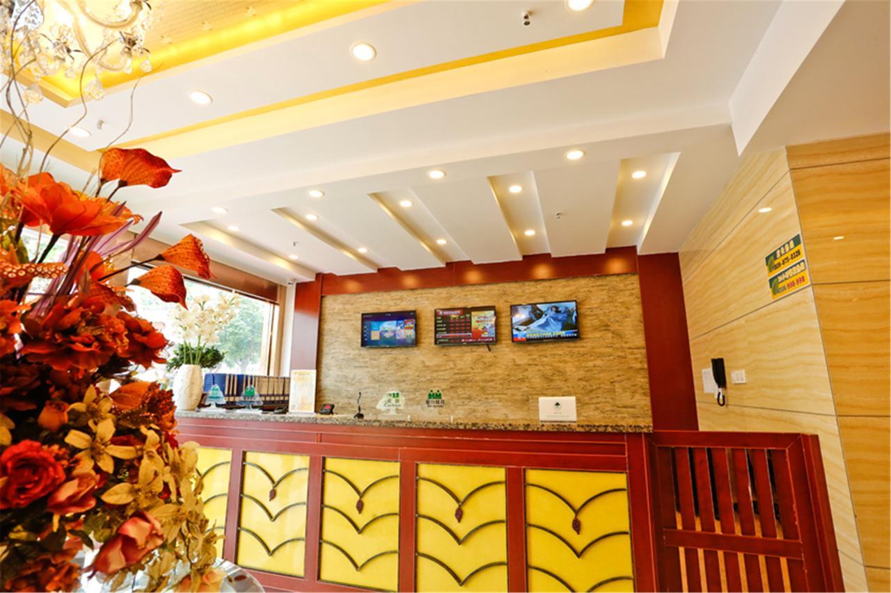 Greentree Inn Geermu Walking Street Business Hotel Golmud Экстерьер фото