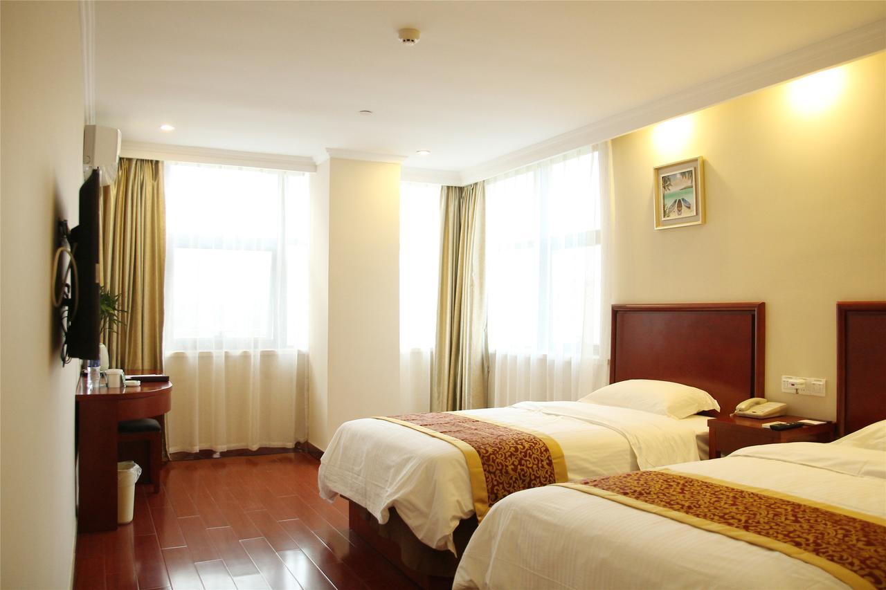 Greentree Inn Geermu Walking Street Business Hotel Golmud Экстерьер фото